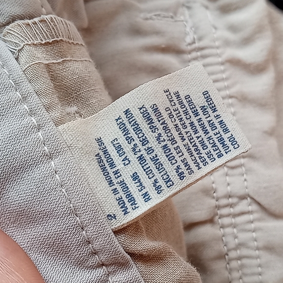 American eagle stretch khaki shorts like new - Picture 4 of 5